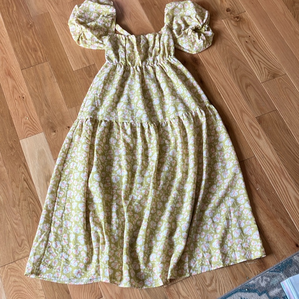 Astr Yellow Floral Puff Sleeve Maxi Dress